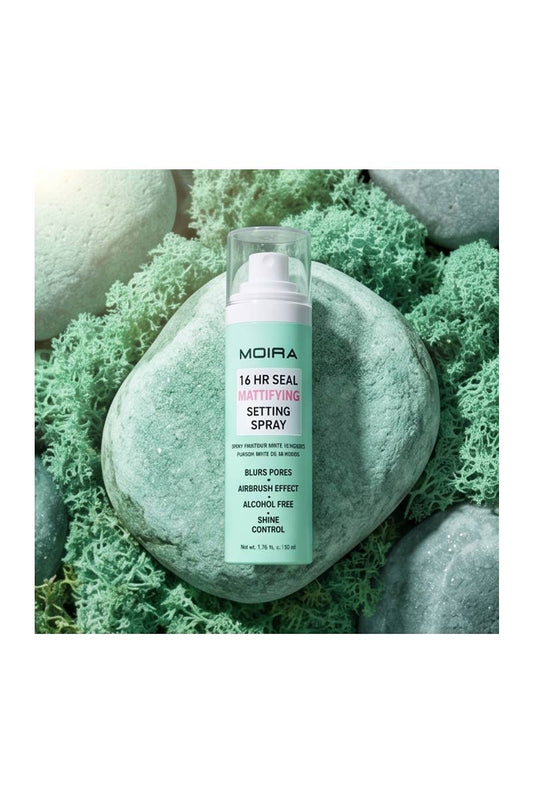 16HR Mattifying Setting Spray