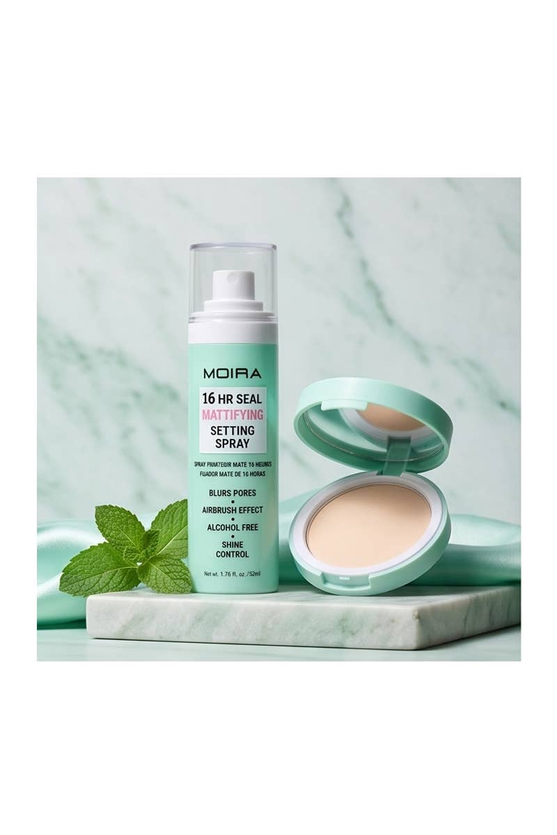 16HR Mattifying Setting Spray