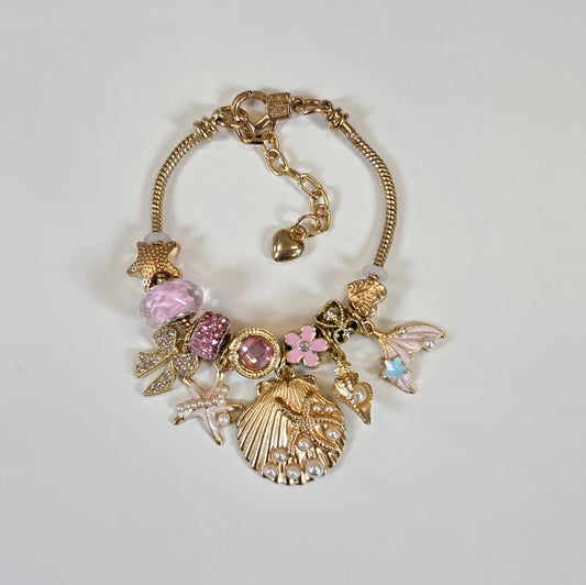 Shell / Mermaid Vibes Charm Bracelet